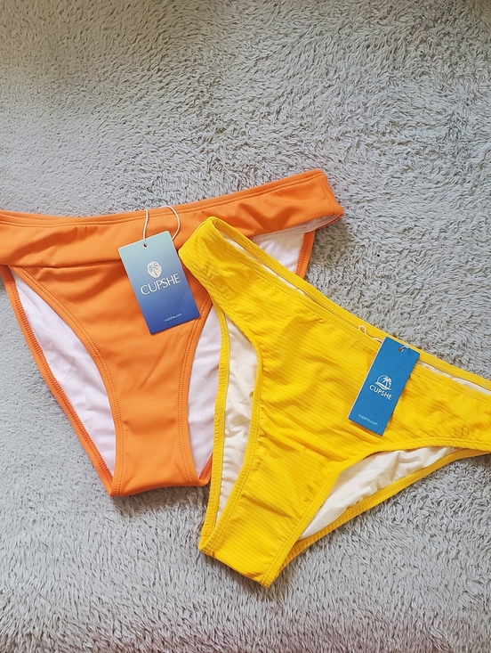 Cupshe Other - 2 NWT Cupshe Bikini Bottoms - Medium
